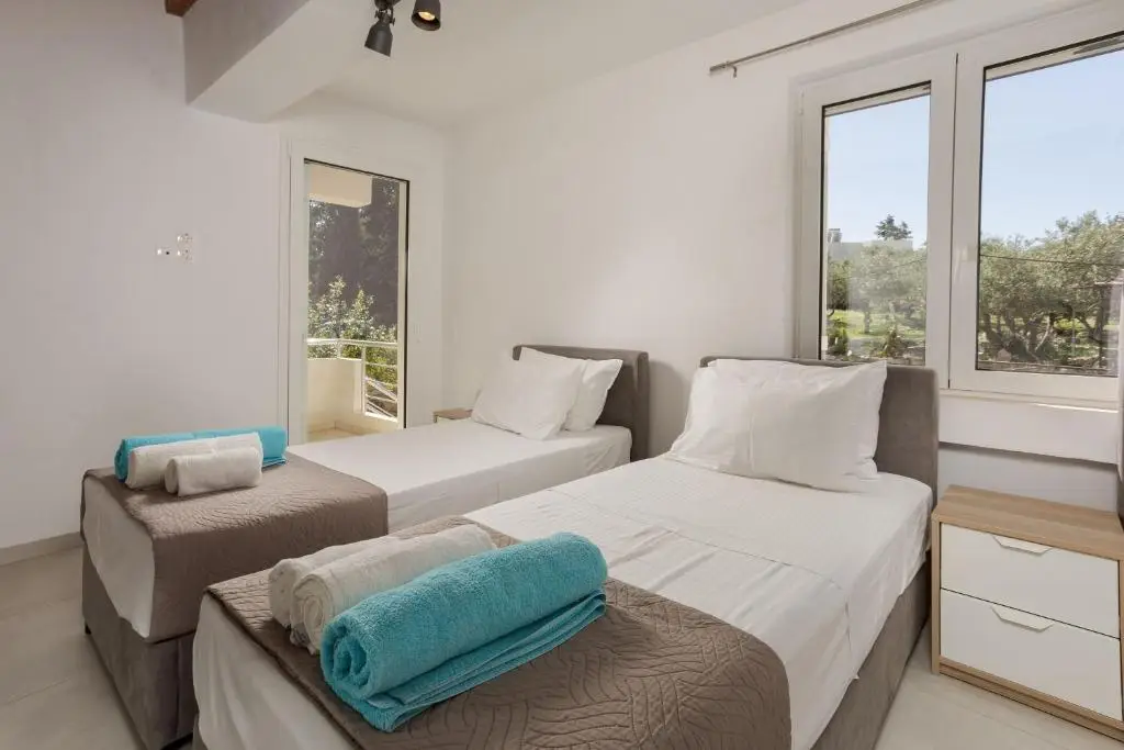 find-your-magic-gay-mens-retreat-crete-2026-villa-konstantinos-2 Find Your Magic Gay Mens Retreat Crete 2026 Villa Konstantinos 2